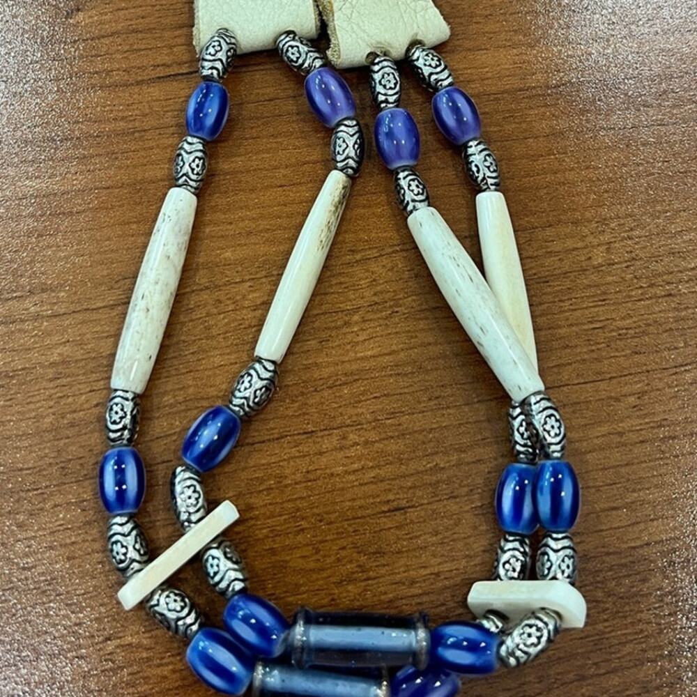 NWOT Vintage Native American Bone 2 Rows Leather Choker - Never Used - Picture 2 of 5